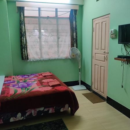 Travellers Bed And Breakfast Shillong Dış mekan fotoğraf