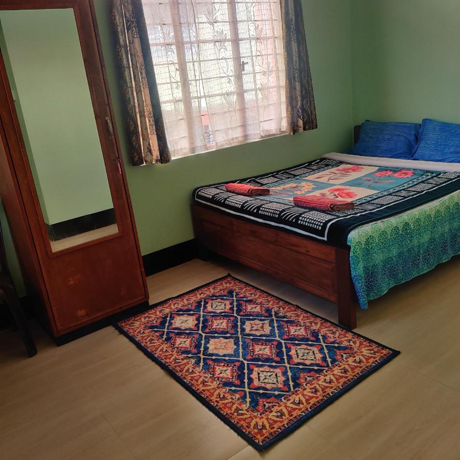 Travellers Bed And Breakfast Shillong Dış mekan fotoğraf