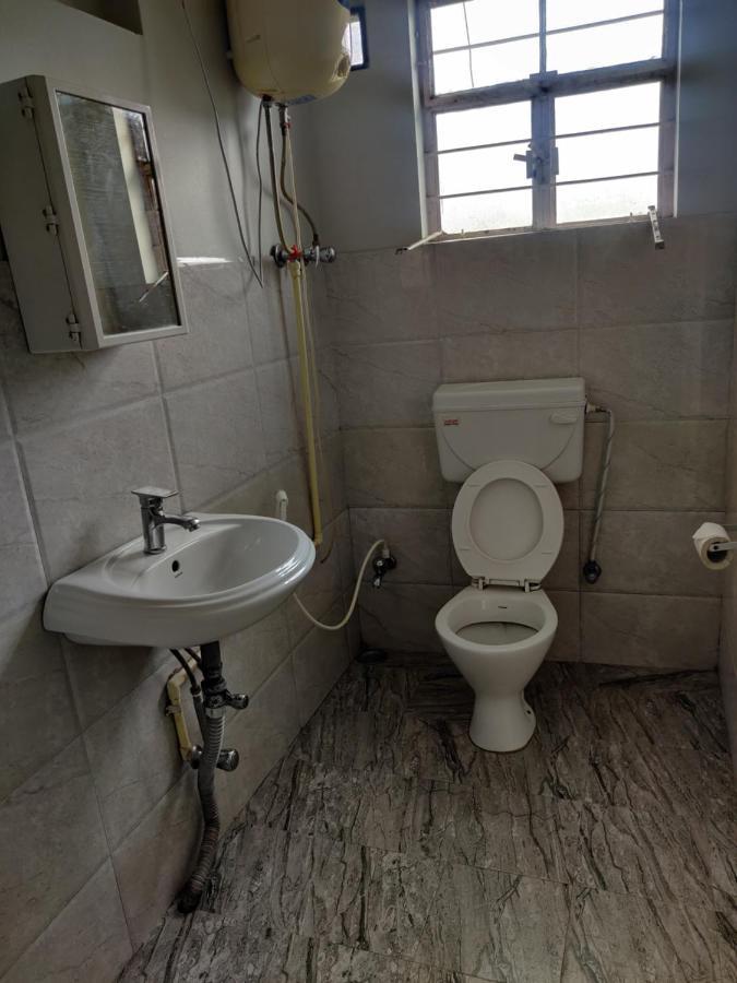 Travellers Bed And Breakfast Shillong Dış mekan fotoğraf