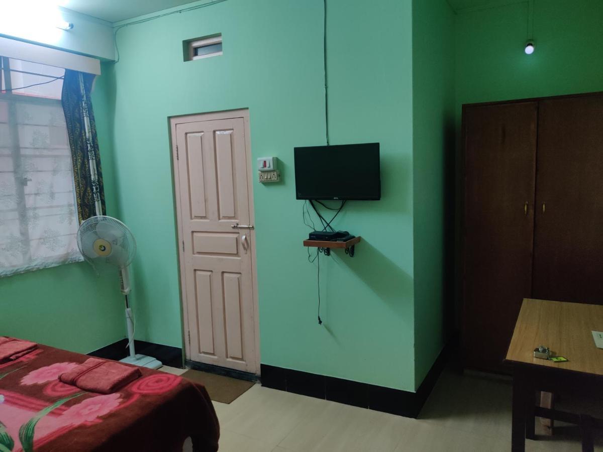 Travellers Bed And Breakfast Shillong Dış mekan fotoğraf